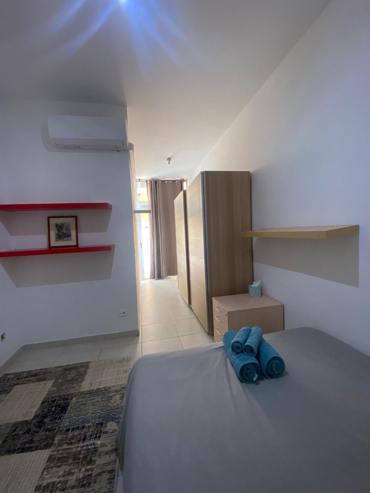Ferienwohnung Sliema 2Bed With Backyard Exterior foto